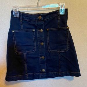 denim skirt